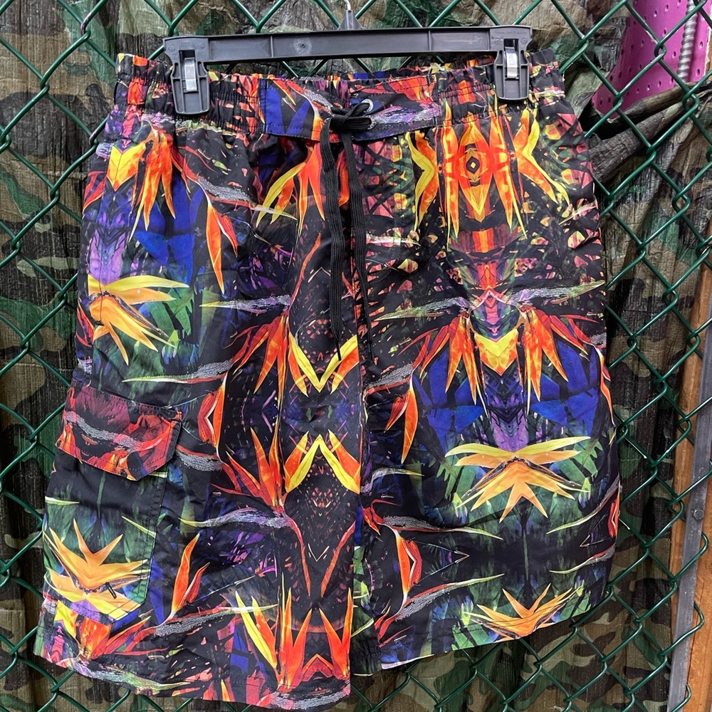 Vibrant Abstract Print Men’s Swim Trunks Lined Shorts